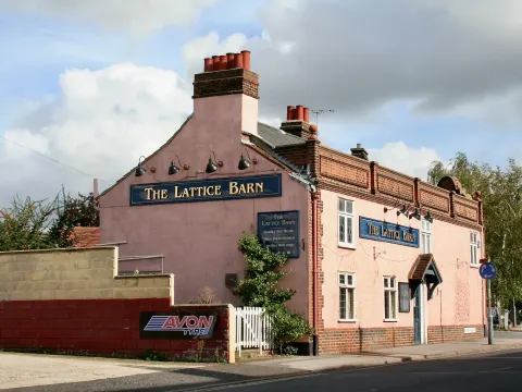 The Lattice Barn Pub